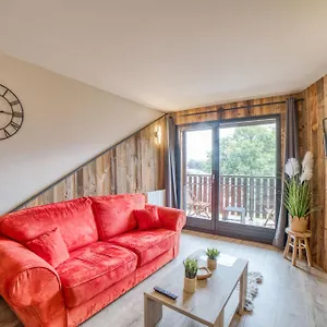 Appartement Avec Balcon Et Commodites Modernes, Samoëns